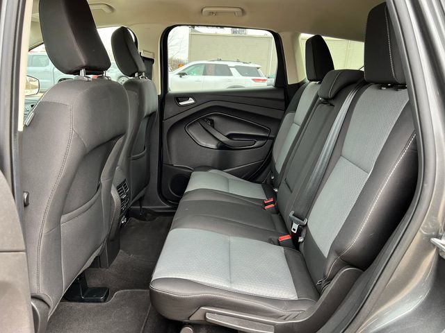 Used 2019 Ford Escape SE image 5