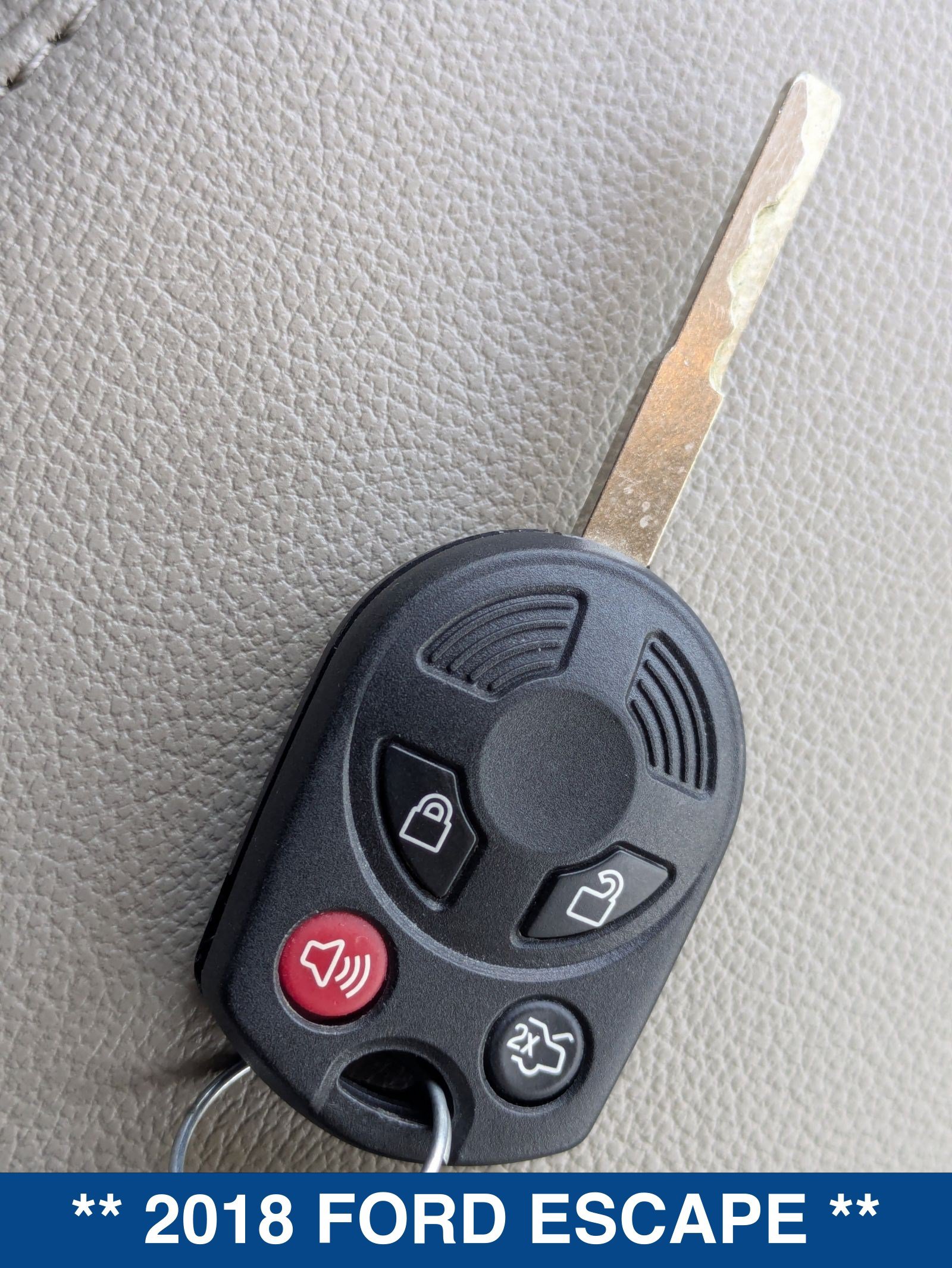 Certified 2018 Ford Escape SEL FWD image 34
