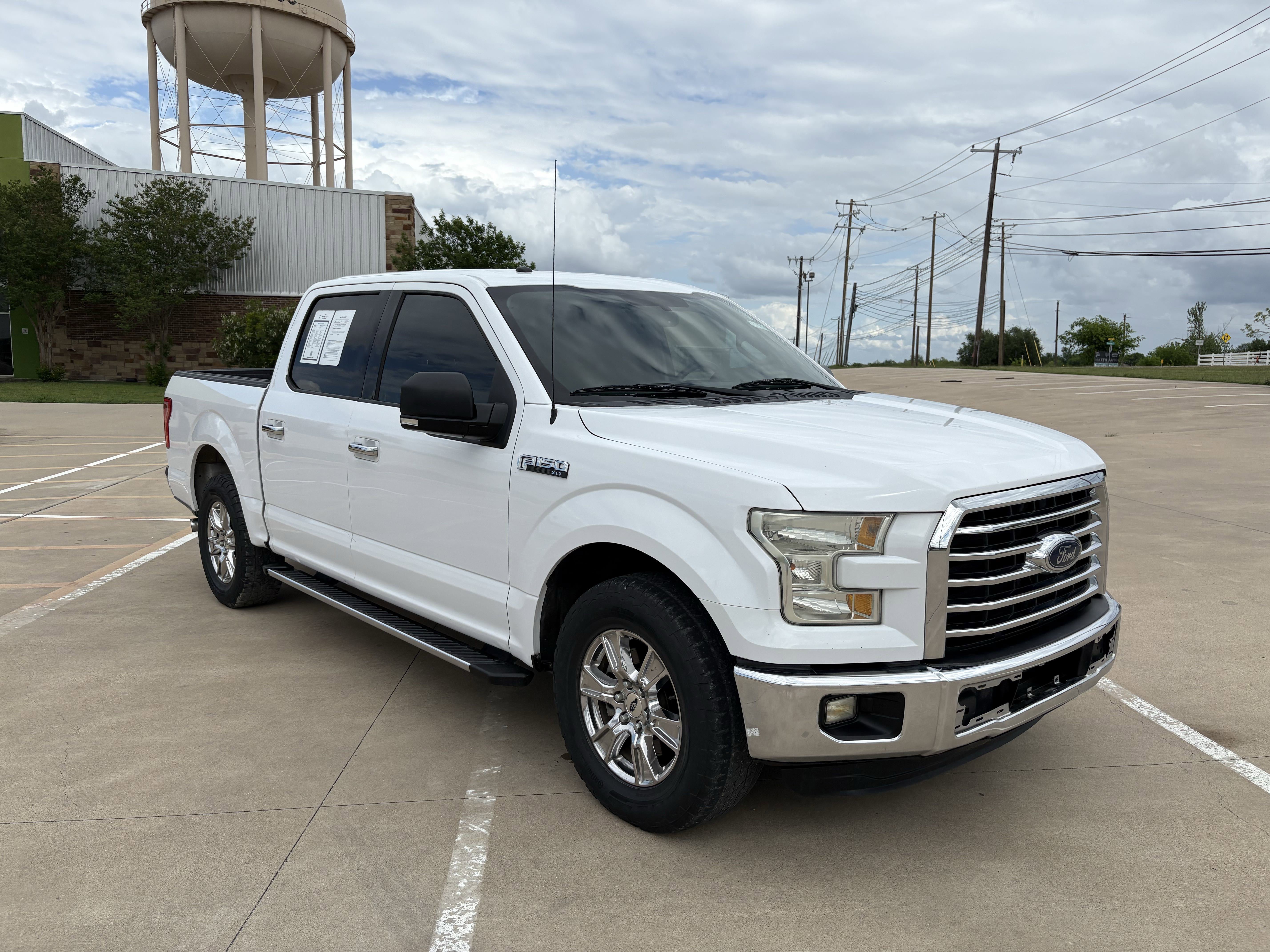 Used 2016 Ford F150 XLT w/ Equipment Group 301A Mid image 6