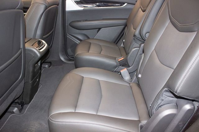 Certified 2024 Cadillac XT6 Premium Luxury w/ LPO, Floor Liner Package image 19