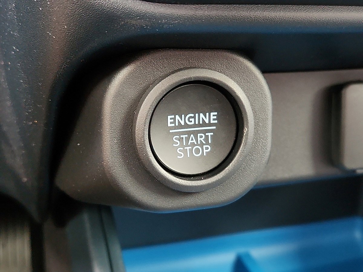 New 2025 Ford Maverick XLT w/ XLT Luxury Package image 9