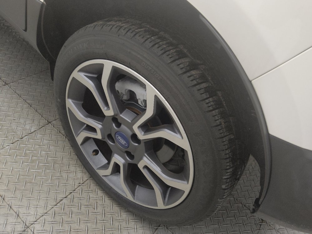 Used 2018 Ford EcoSport Titanium w/ Titanium Cold Weather Package AWD/4WD image 31