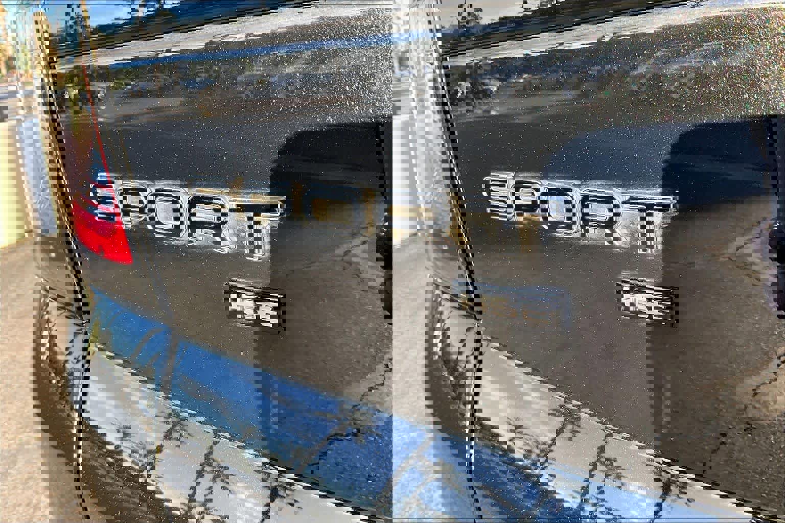 Used 2022 Land Rover Range Rover Sport HSE Silver Edition image 29