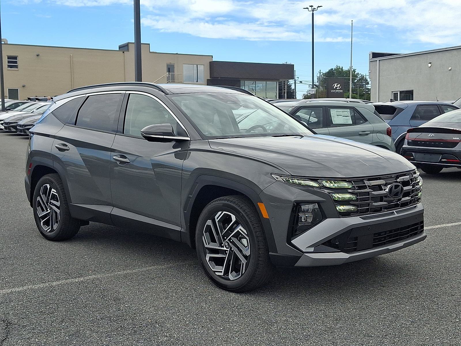 New 2026 Hyundai Tucson Limited w/ Tow & Go Package AWD/4WD video 2