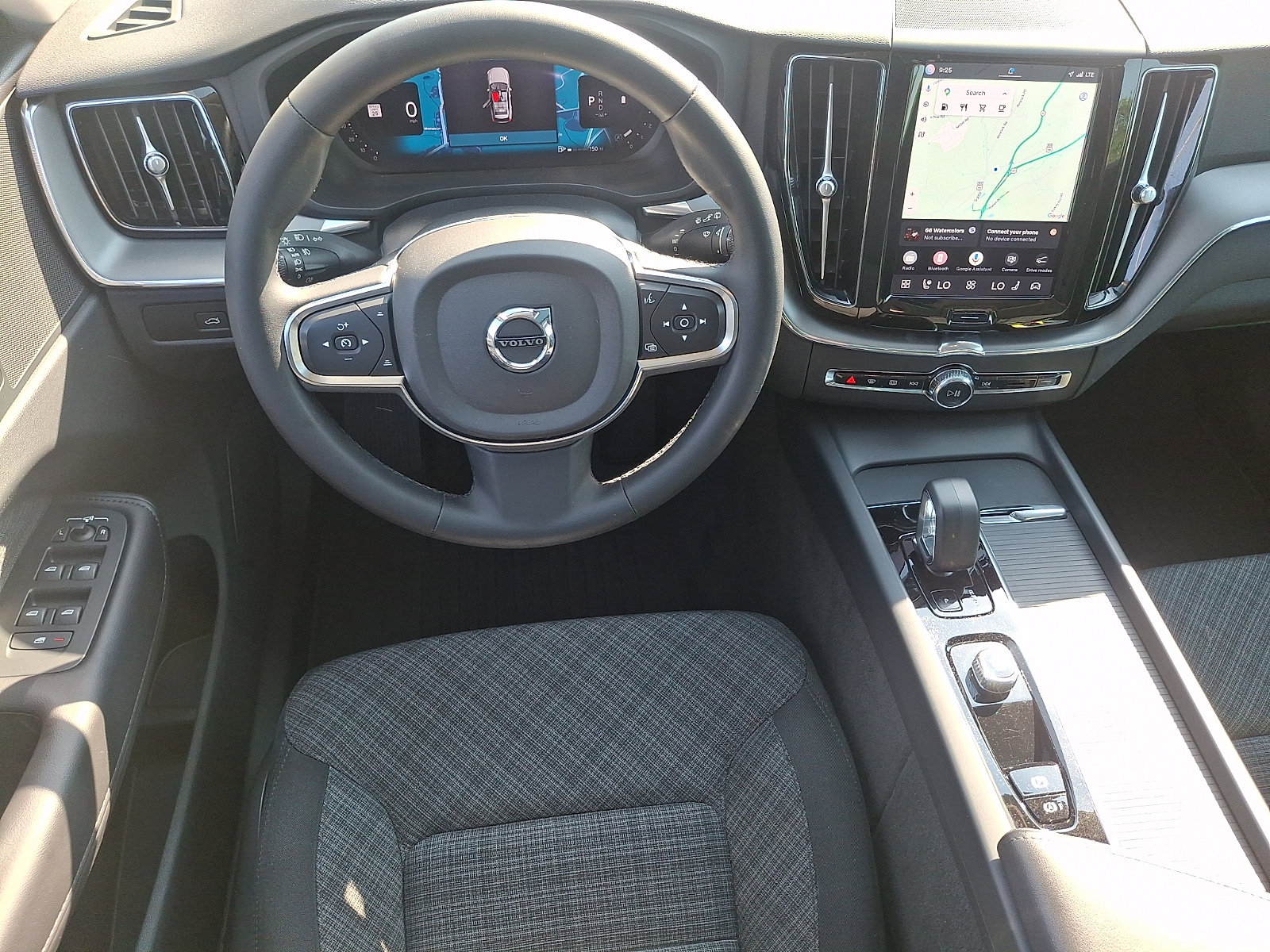 Certified 2024 Volvo XC60 B5 Core w/ Protection Package Premier AWD/4WD image 11