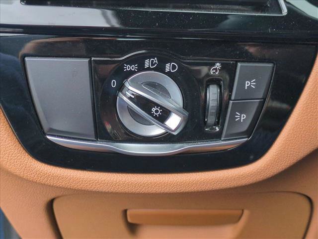 Used 2023 BMW 530e w/ Premium Package RWD image 15