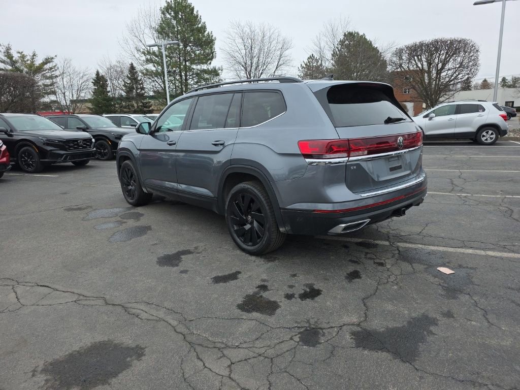 Used 2024 Volkswagen Atlas SE image 5