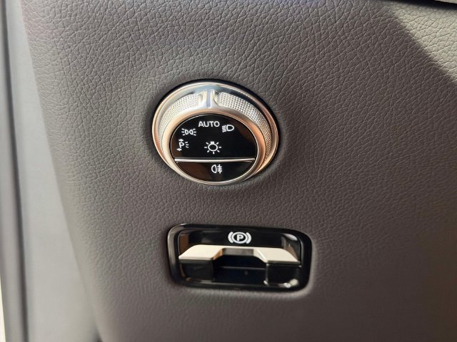 Certified 2025 Mercedes-Benz GLC 350e 4MATIC image 22