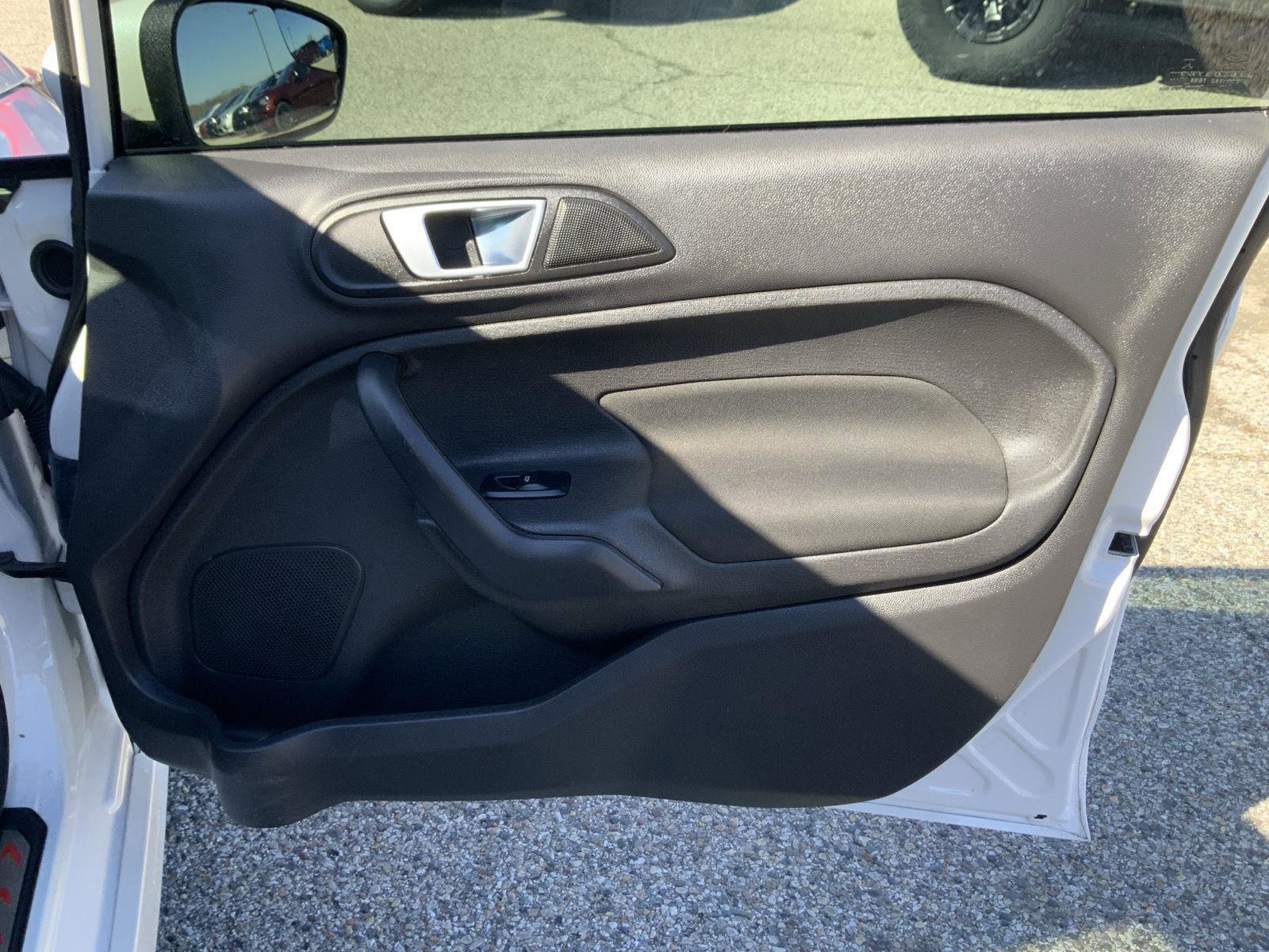 Used 2016 Ford Fiesta ST image 54