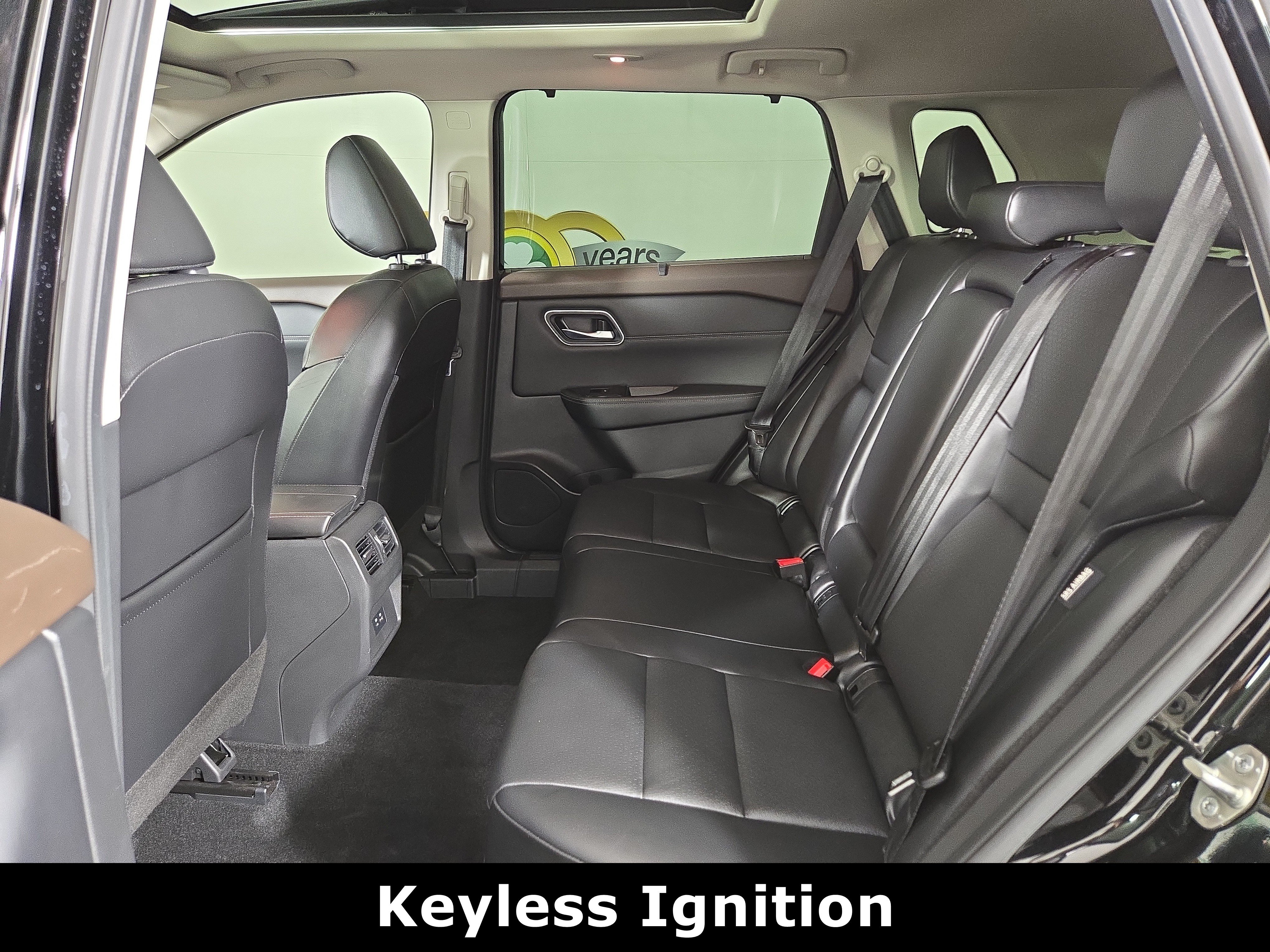 Used 2021 Nissan Rogue SV w/ Premium Package AWD/4WD image 13