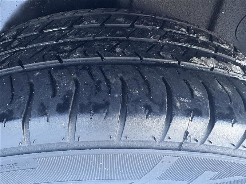 Used 2019 Dodge Grand Caravan SXT image 6