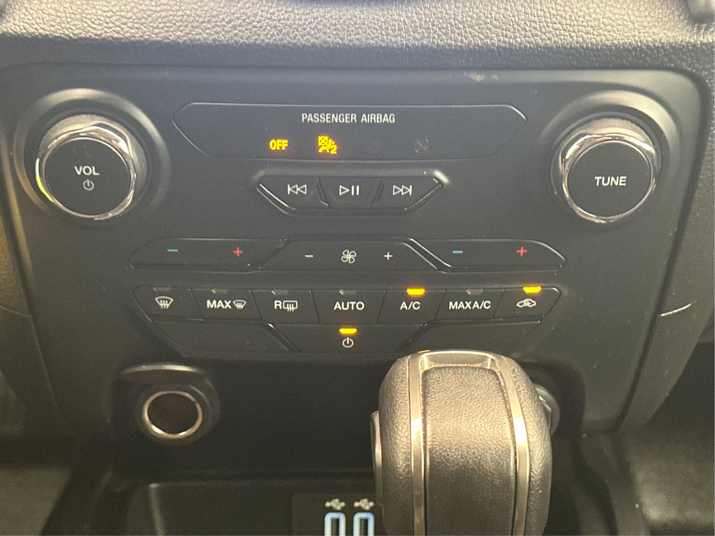 Used 2020 Ford Ranger XLT w/ Equipment Group 301A Mid AWD/4WD image 27