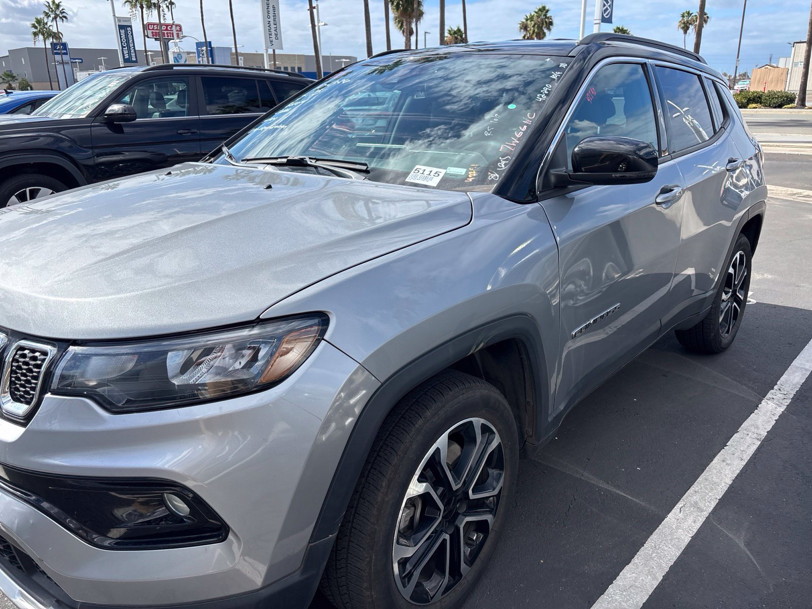 Used 2024 Jeep Compass Limited AWD/4WD image 14