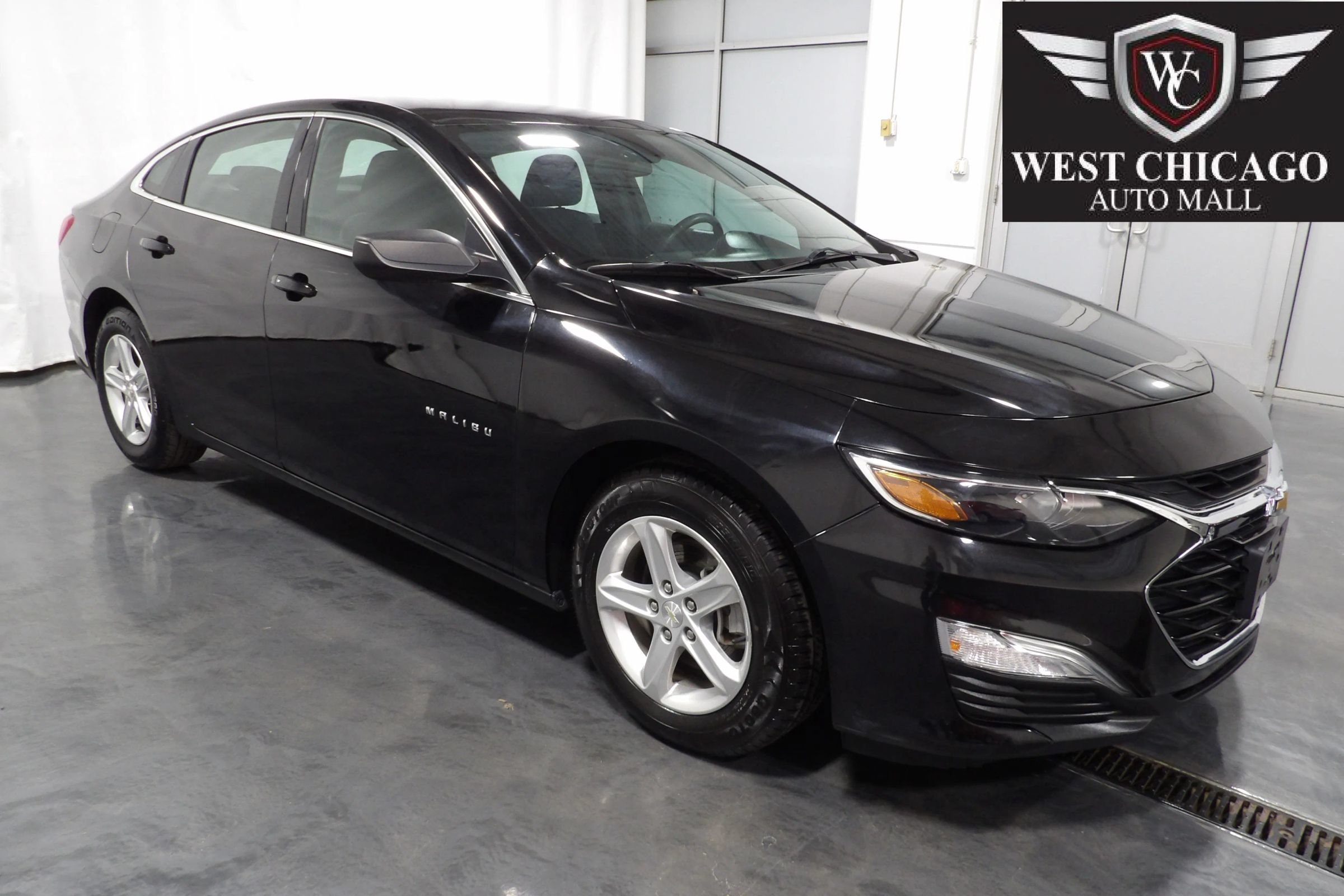 Used 2019 Chevrolet Malibu LS FWD image 1