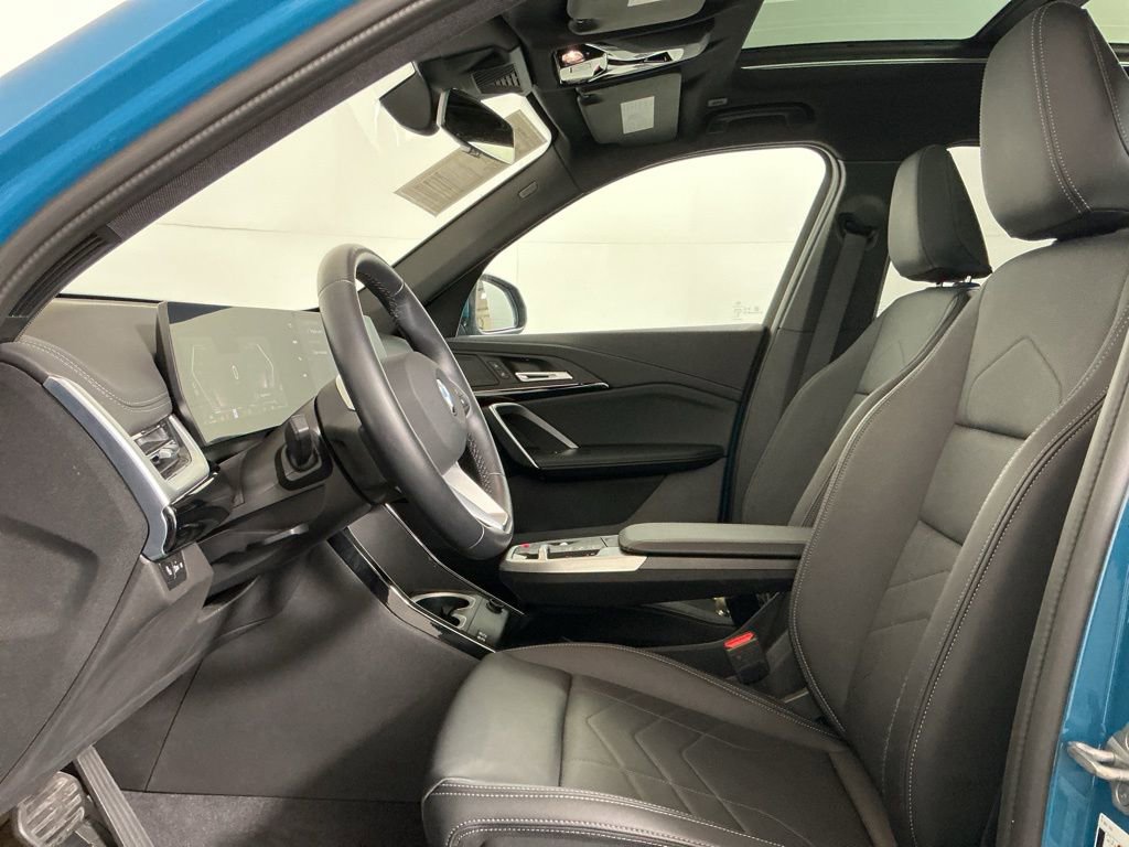 Certified 2025 BMW X1 xDrive28i w/ Convenience Package image 22