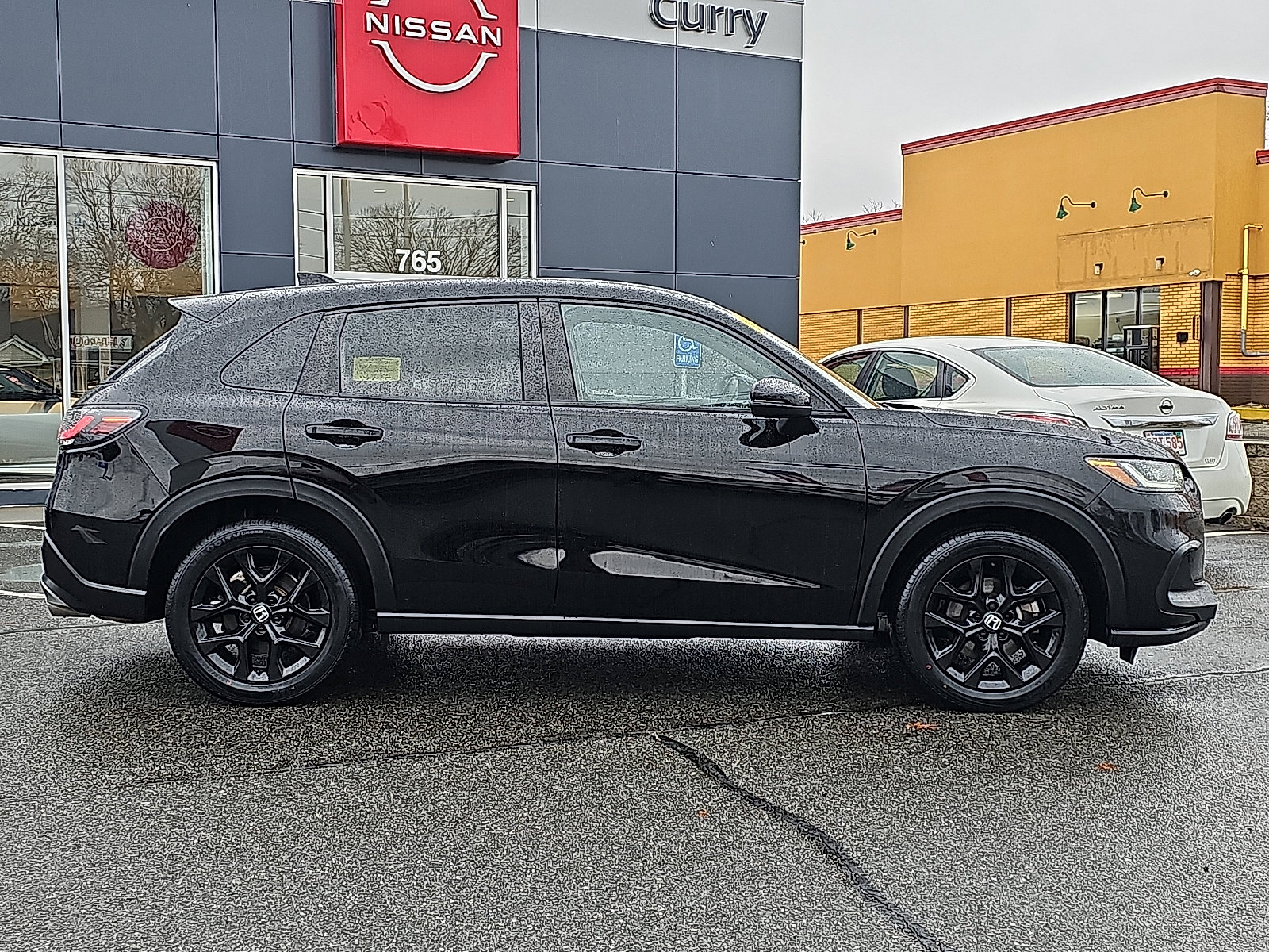 Used 2023 Honda HR-V Sport image 7