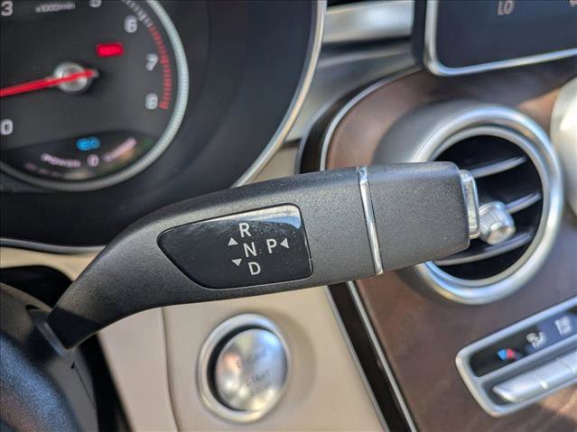 Used 2019 Mercedes-Benz GLC 350e 4MATIC image 12