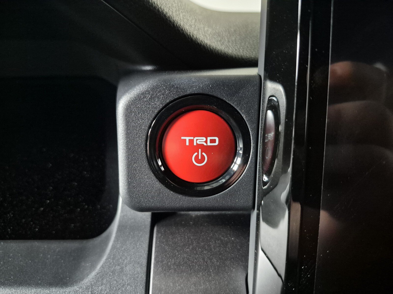 New 2026 Toyota 4Runner Limited AWD/4WD image 24