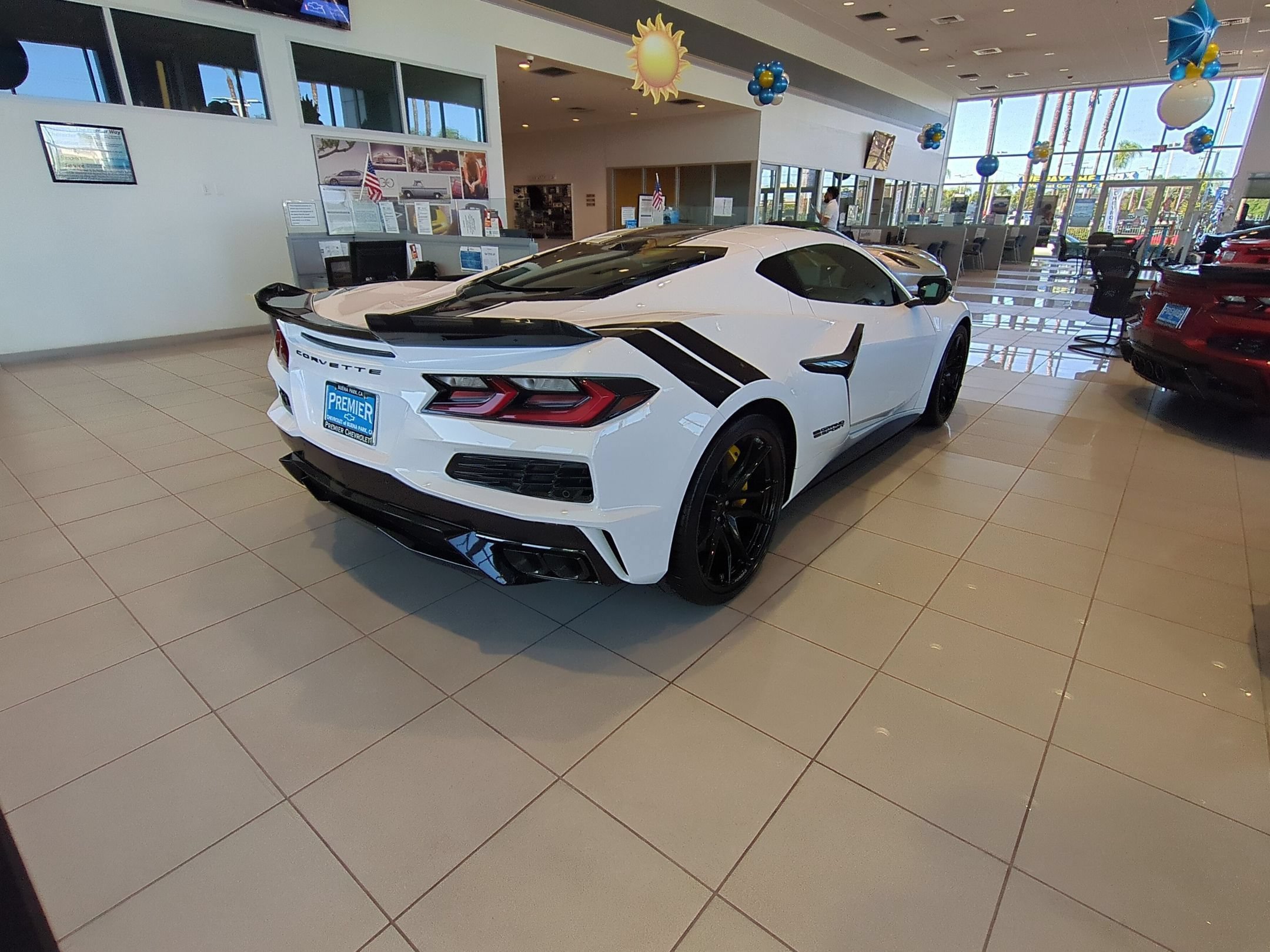 New 2027 Chevrolet Corvette Grand Sport w/ Z52 Sport Performance Package RWD image 5