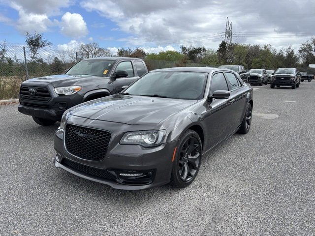 Used 2022 Chrysler 300 S w/ Comfort Group image 6