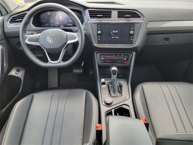 Used 2024 Volkswagen Tiguan Wolfsburg Edition image 21