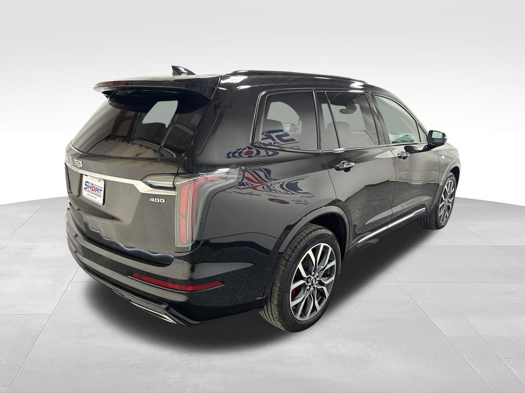 Used 2024 Cadillac XT6 Sport w/ LPO, Floor Liner Package AWD/4WD image 5