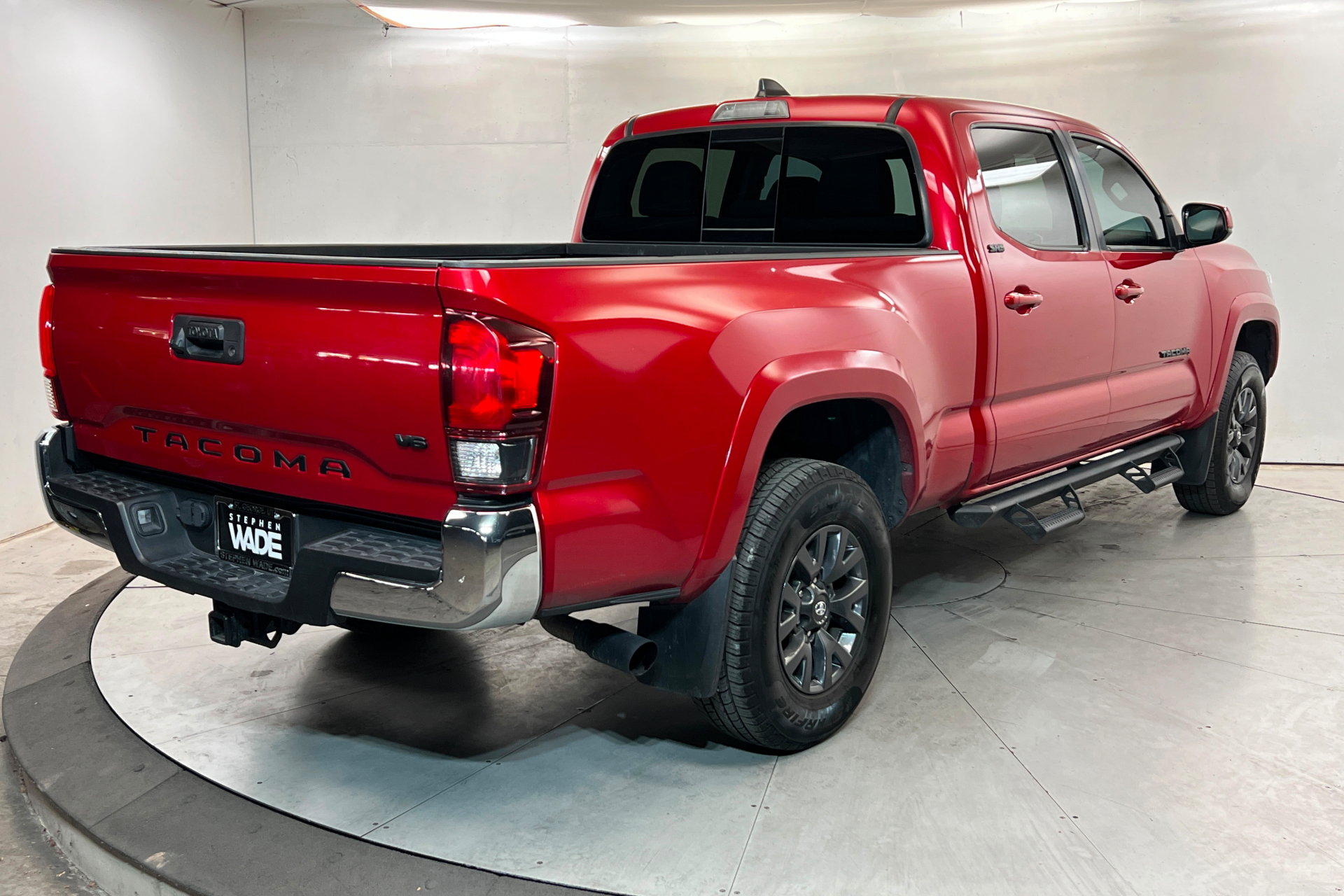 Used 2023 Toyota Tacoma SR5 RWD image 6