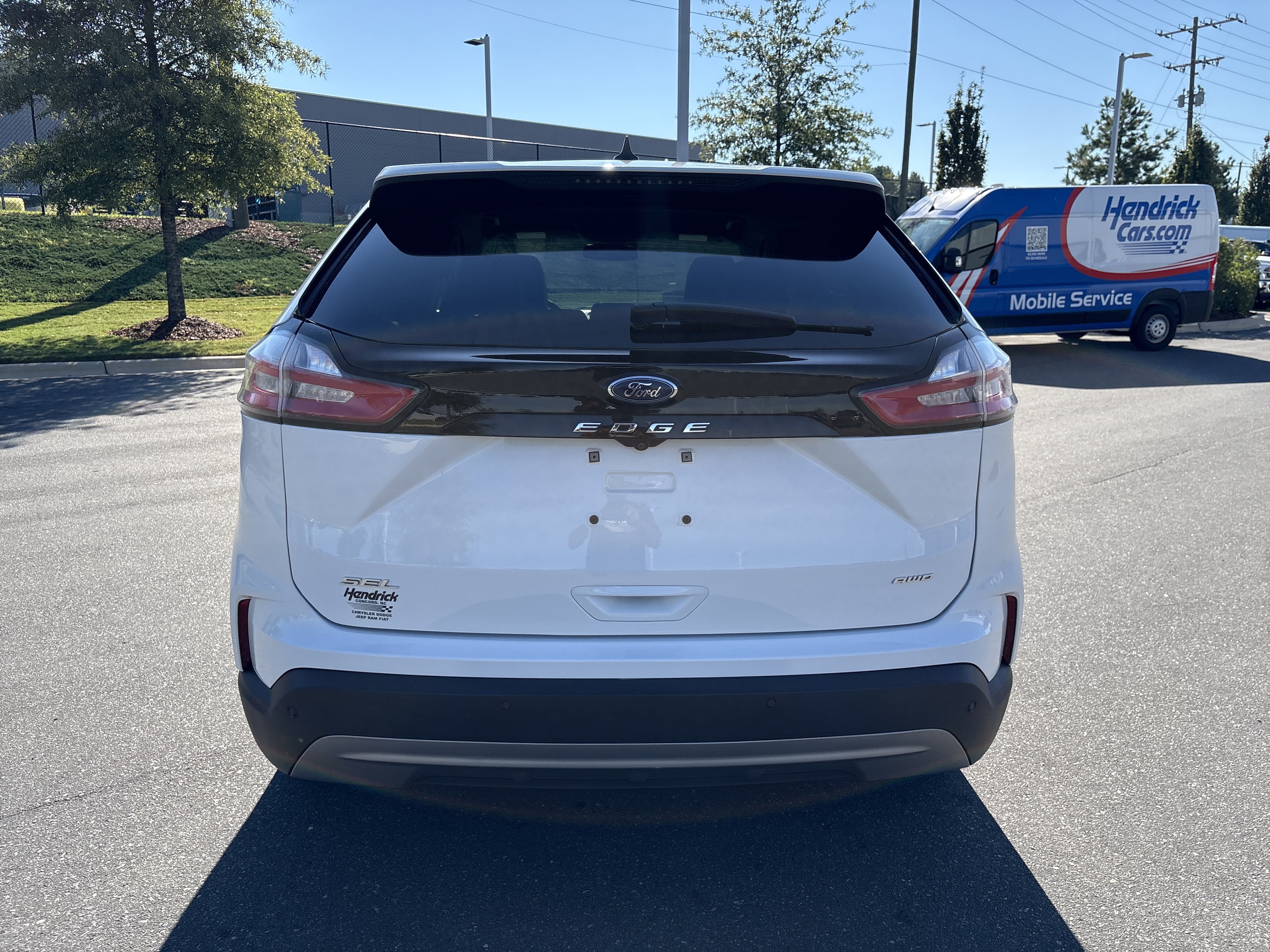 Used 2024 Ford Edge SEL AWD/4WD image 8
