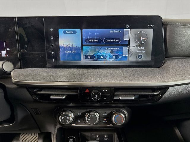 Certified 2025 Nissan Kicks SV AWD/4WD image 12