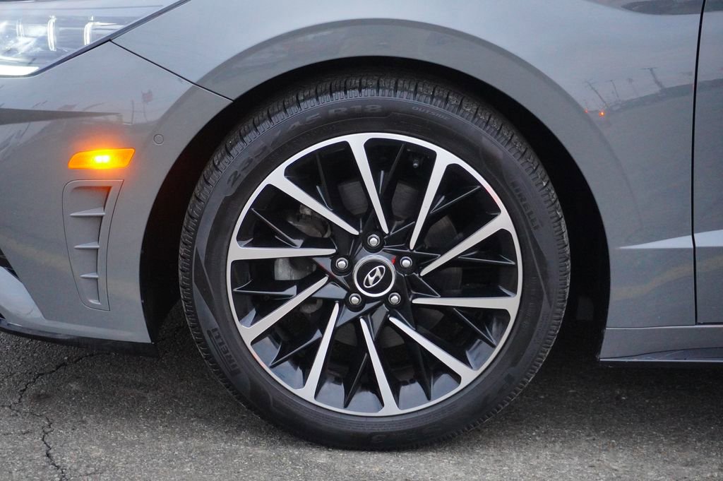 Used 2021 Hyundai Sonata Limited image 10