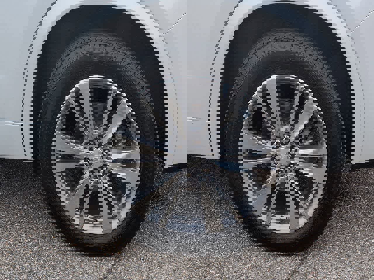 Used 2023 Cadillac XT6 Premium Luxury w/ LPO, Floor Liner Package image 13