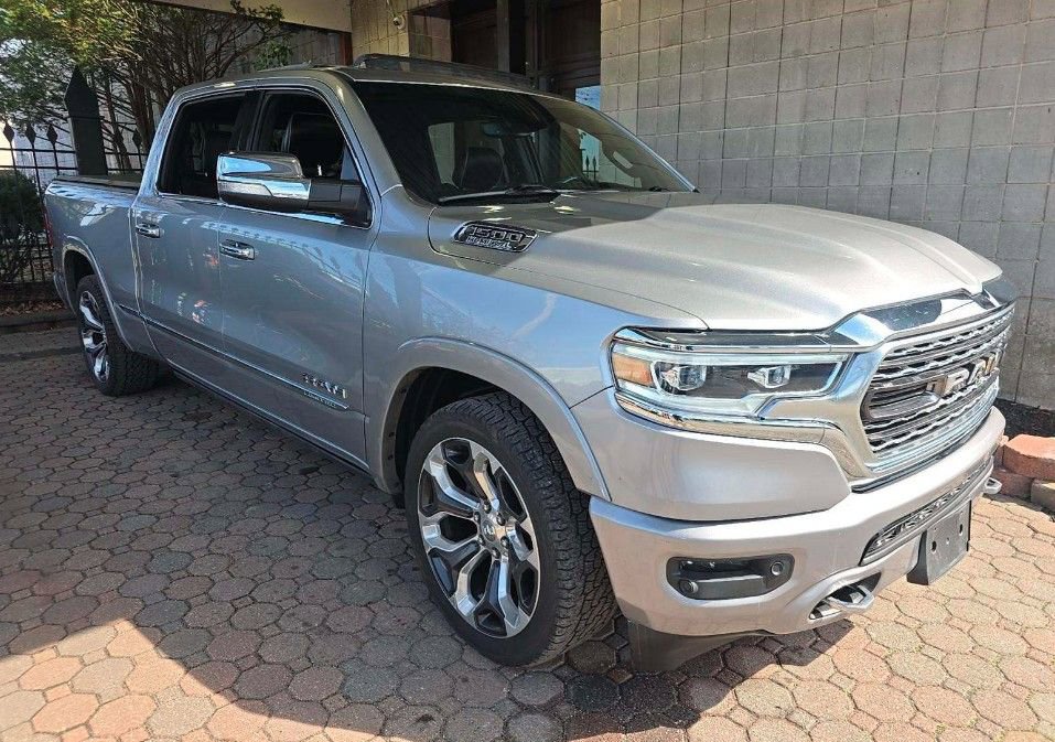 Used 2019 RAM 1500 Limited image 4