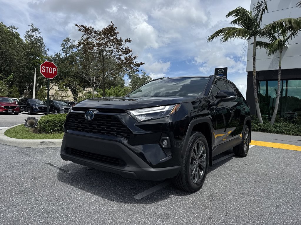 Used 2024 Toyota RAV4 XLE Premium w/ Weather Package AWD/4WD image 31