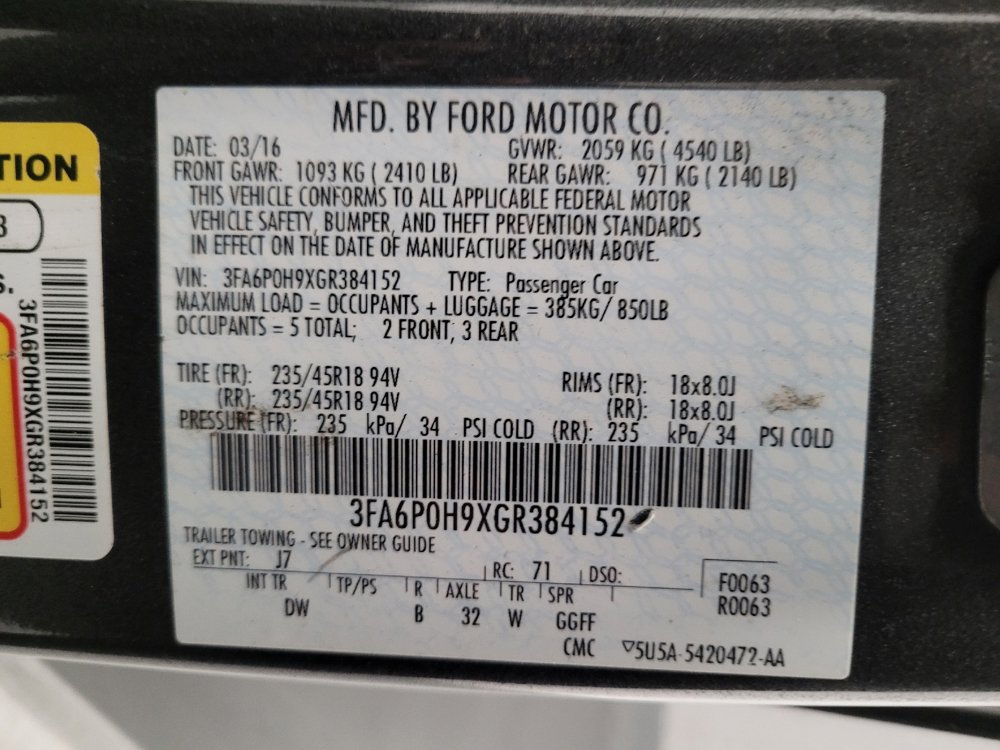 Used 2016 Ford Fusion SE FWD image 33