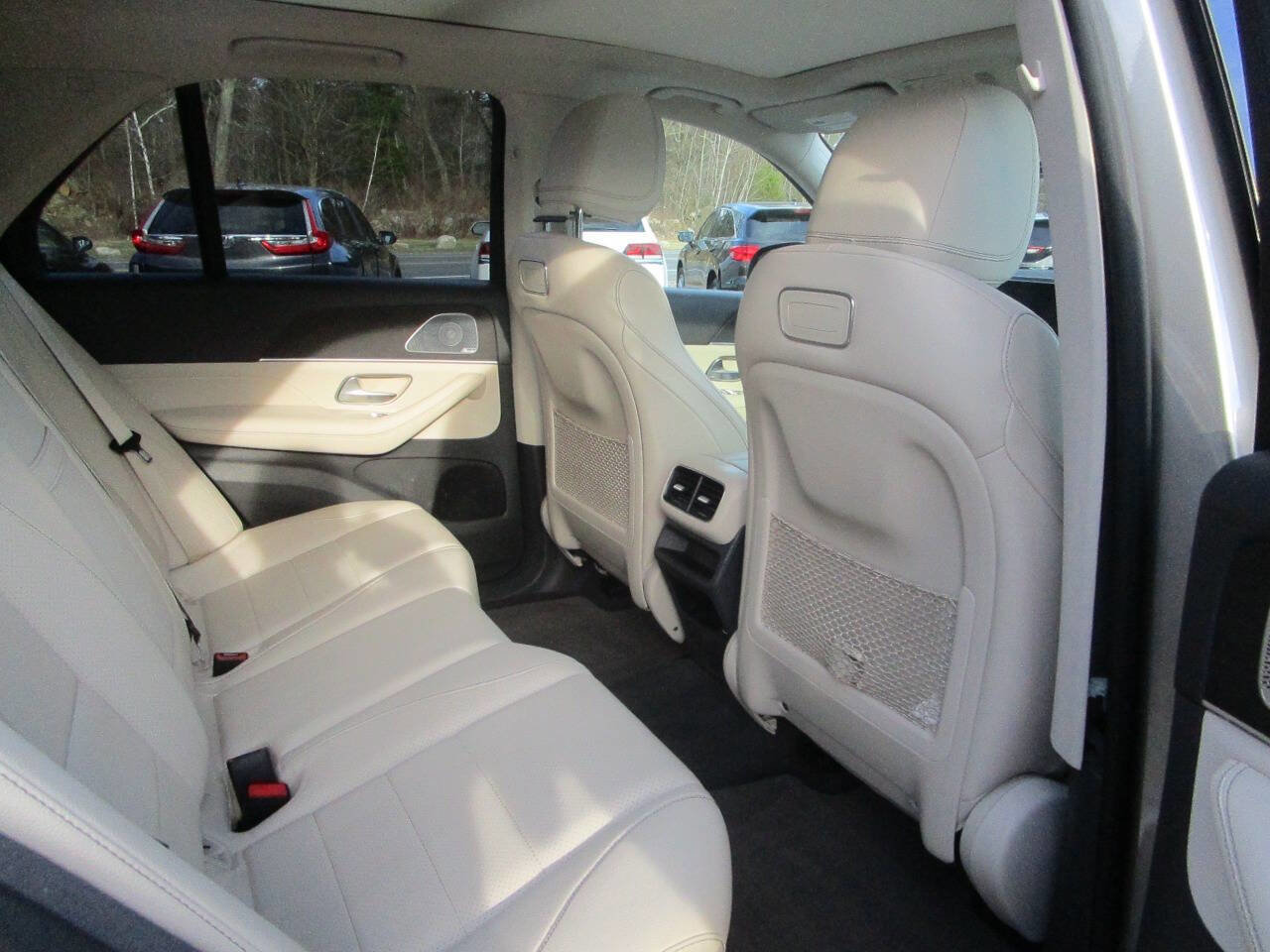 Used 2020 Mercedes-Benz GLE 350 4MATIC image 11