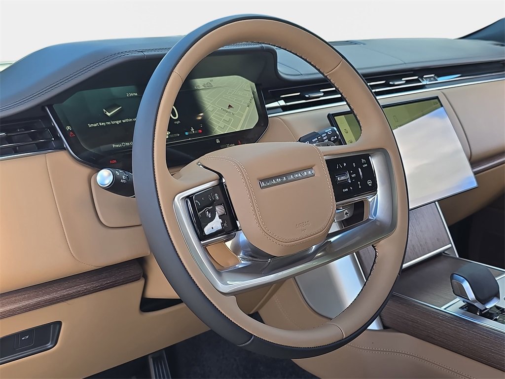 New 2026 Land Rover Range Rover SE image 17