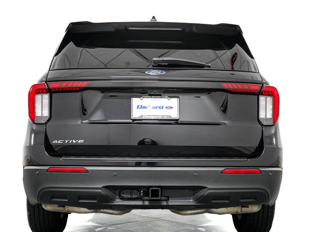 Certified 2025 Ford Explorer Active RWD image 6