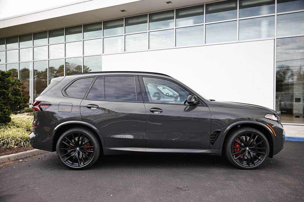 New 2026 BMW X5 M60i w/ Climate Comfort Package image 4