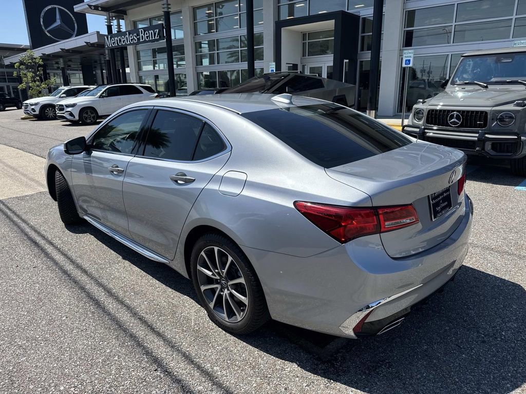 Used 2018 Acura TLX V6 w/ Technology Package FWD image 5