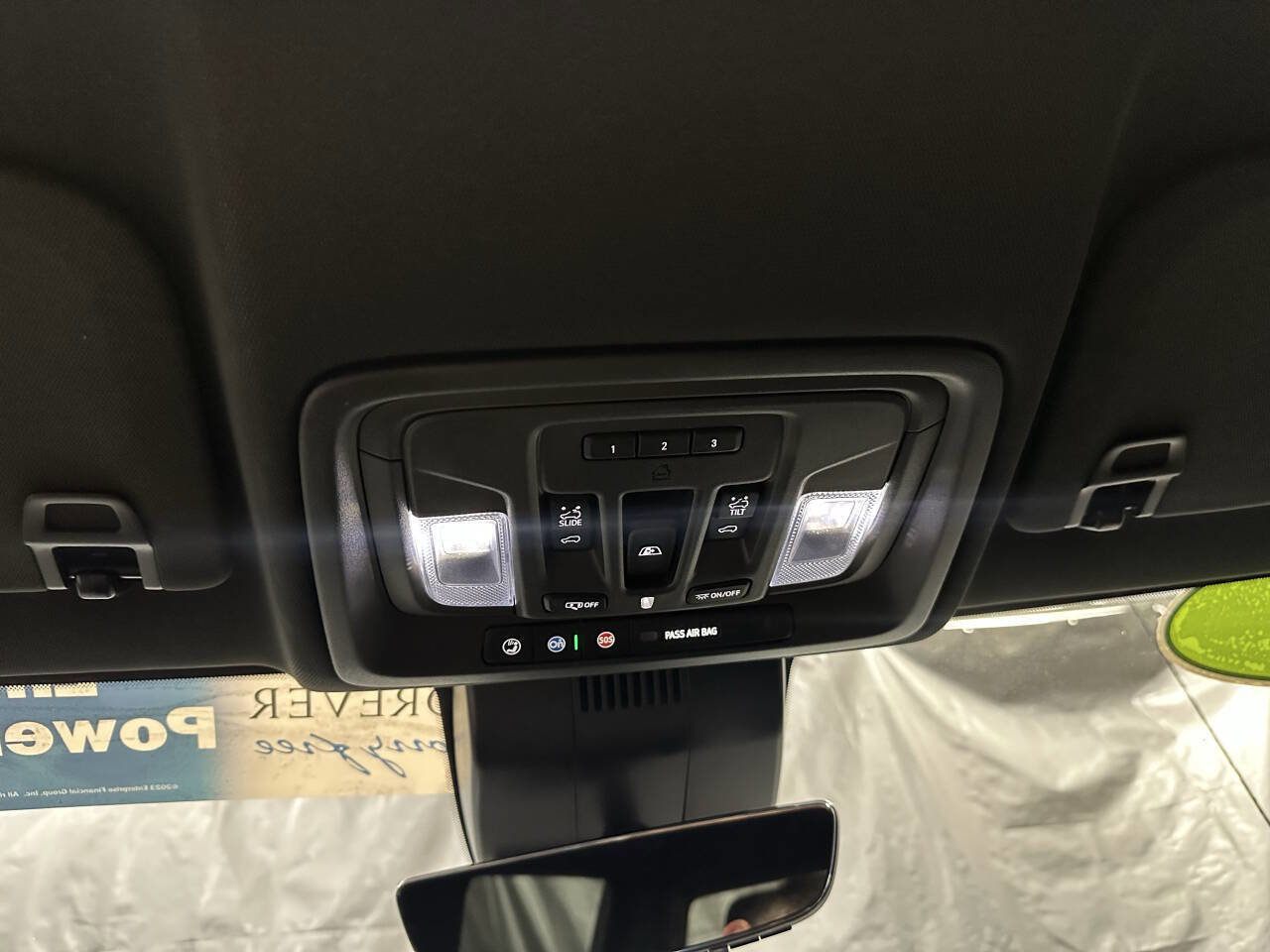 Used 2024 GMC Sierra 1500 AT4 w/ Technology Package image 22