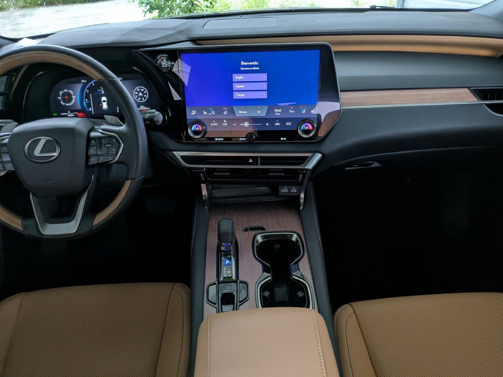Used 2025 Lexus RX 350 Premium w/ Accessory Package FWD image 19