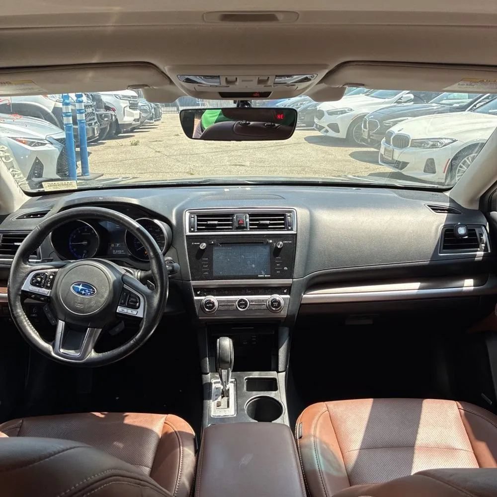 Used 2017 Subaru Outback 3.6R Touring AWD/4WD image 21