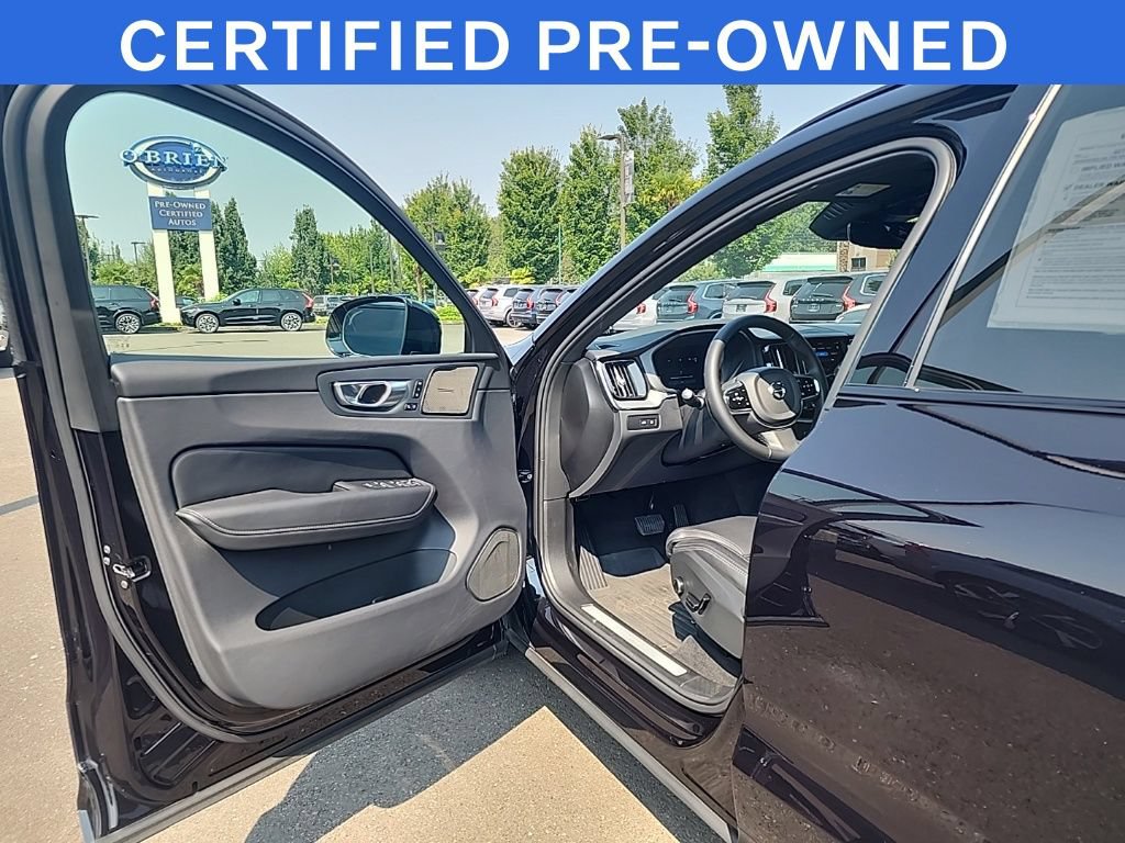 Certified 2024 Volvo XC60 T8 Ultimate w/ Protection Package Premier AWD/4WD image 10