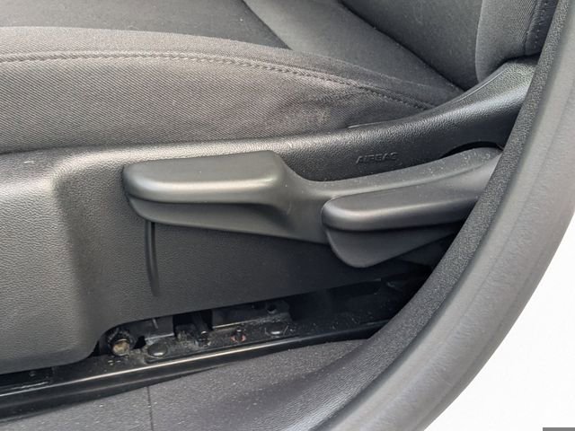 Used 2022 Chevrolet Malibu LS image 15