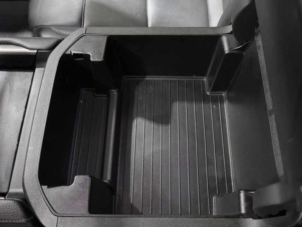 Used 2021 GMC Yukon XL Denali w/ Denali Ultimate Package image 33