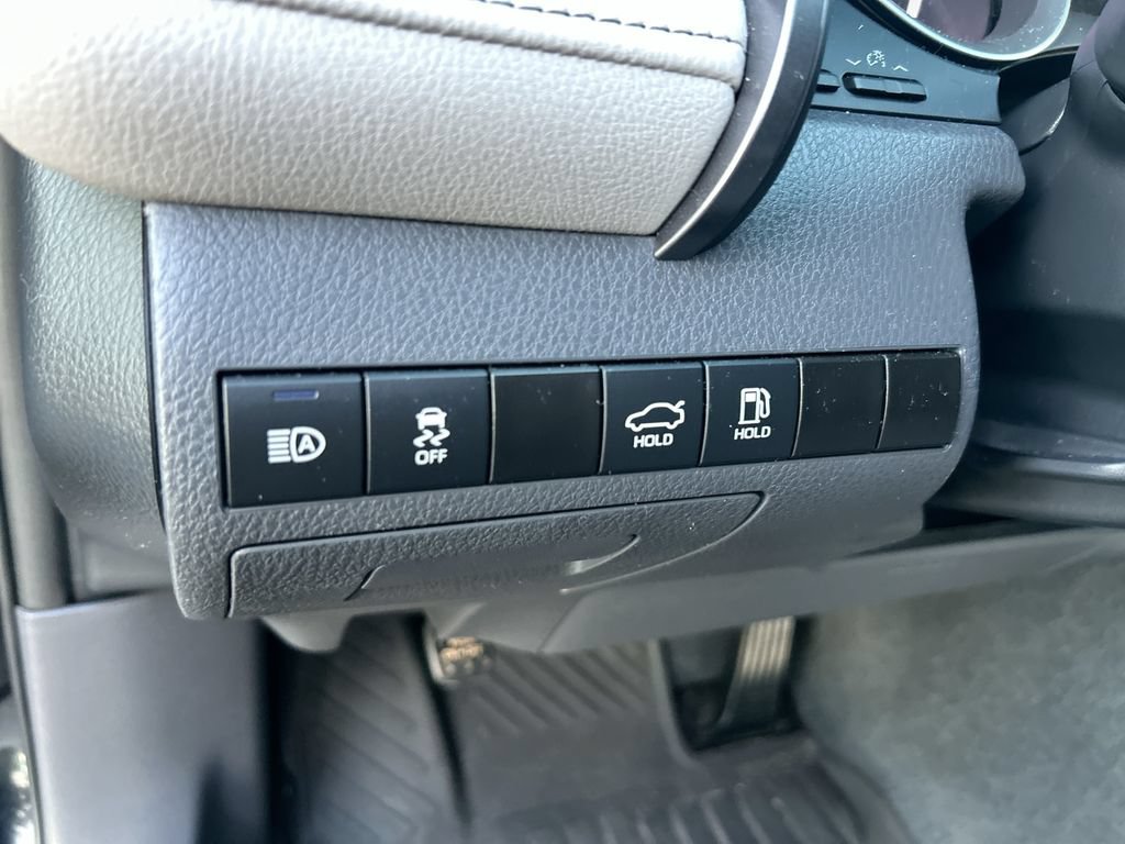 Used 2024 Toyota Camry LE FWD image 14