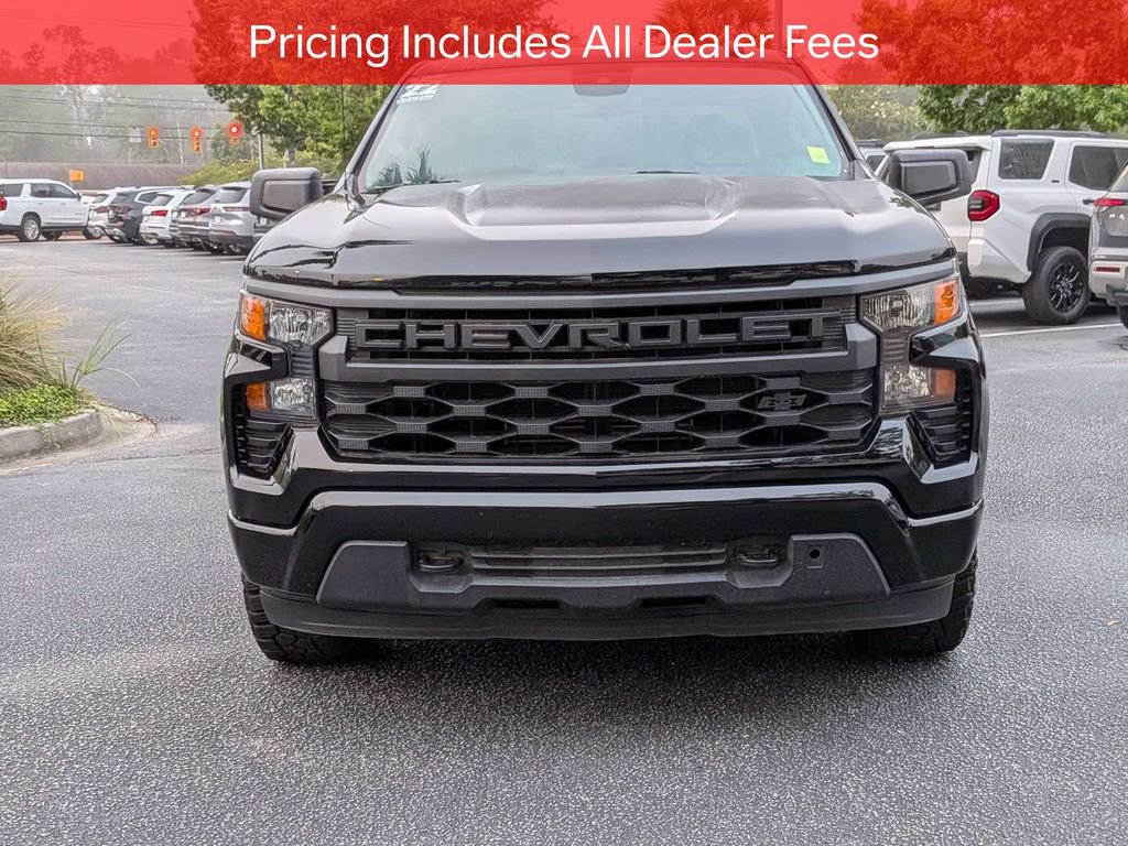 Used 2022 Chevrolet Silverado 1500 Custom w/ LPO, Dark Essentials Package RWD image 9
