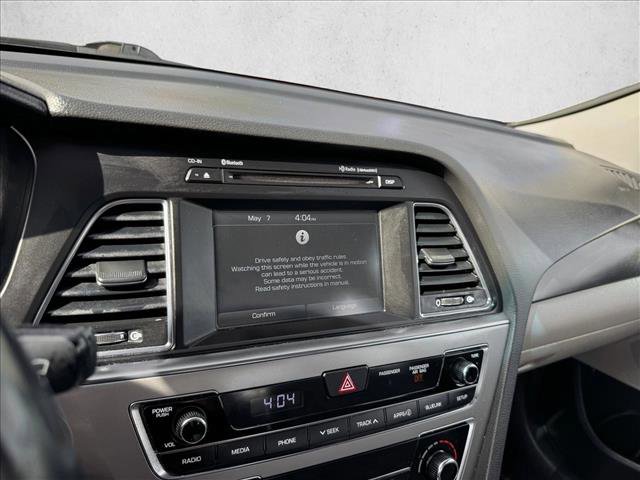 Used 2017 Hyundai Sonata Sport w/ Value Edition Package 02 FWD image 16