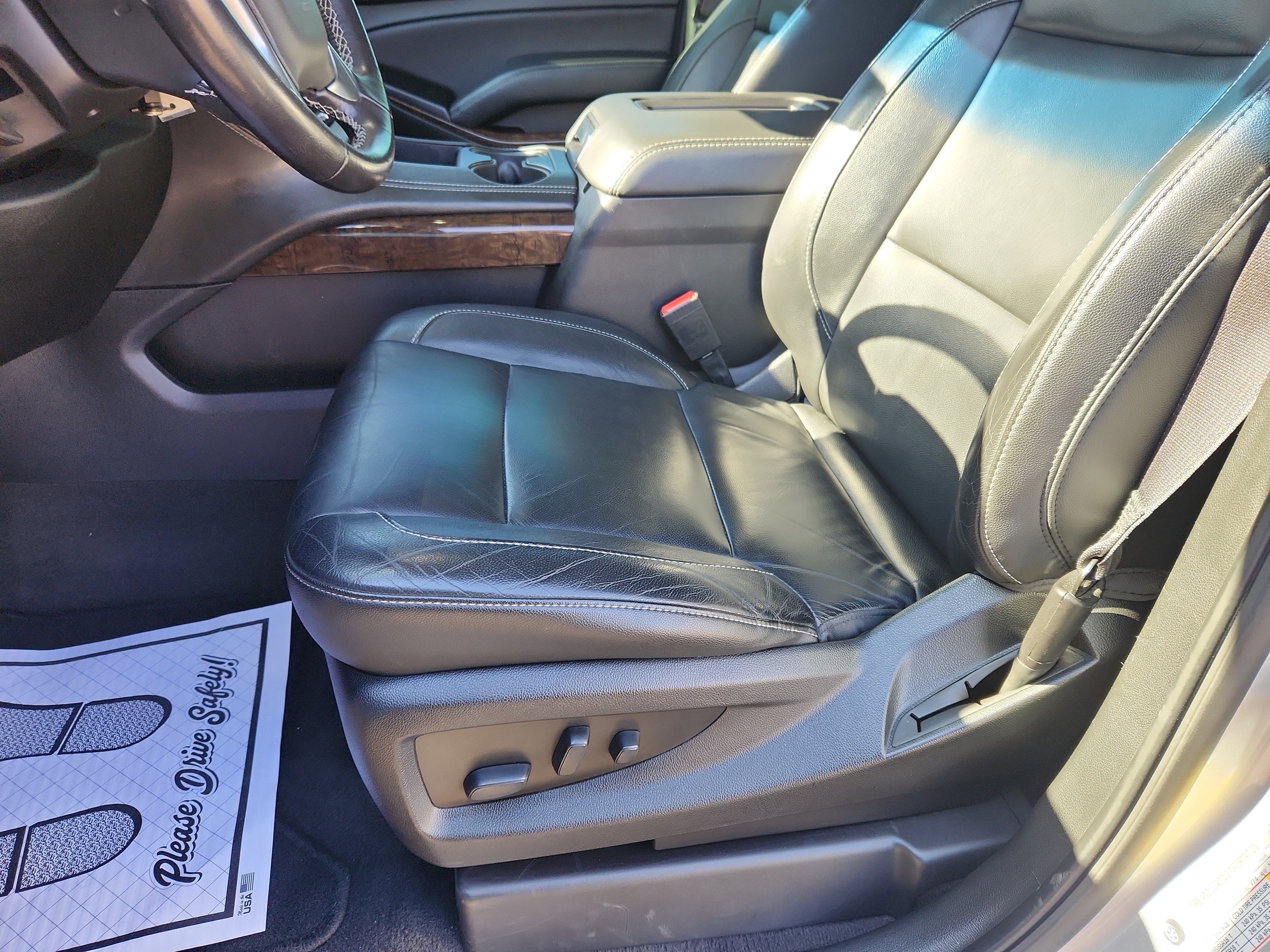 Used 2020 Chevrolet Tahoe LT image 17