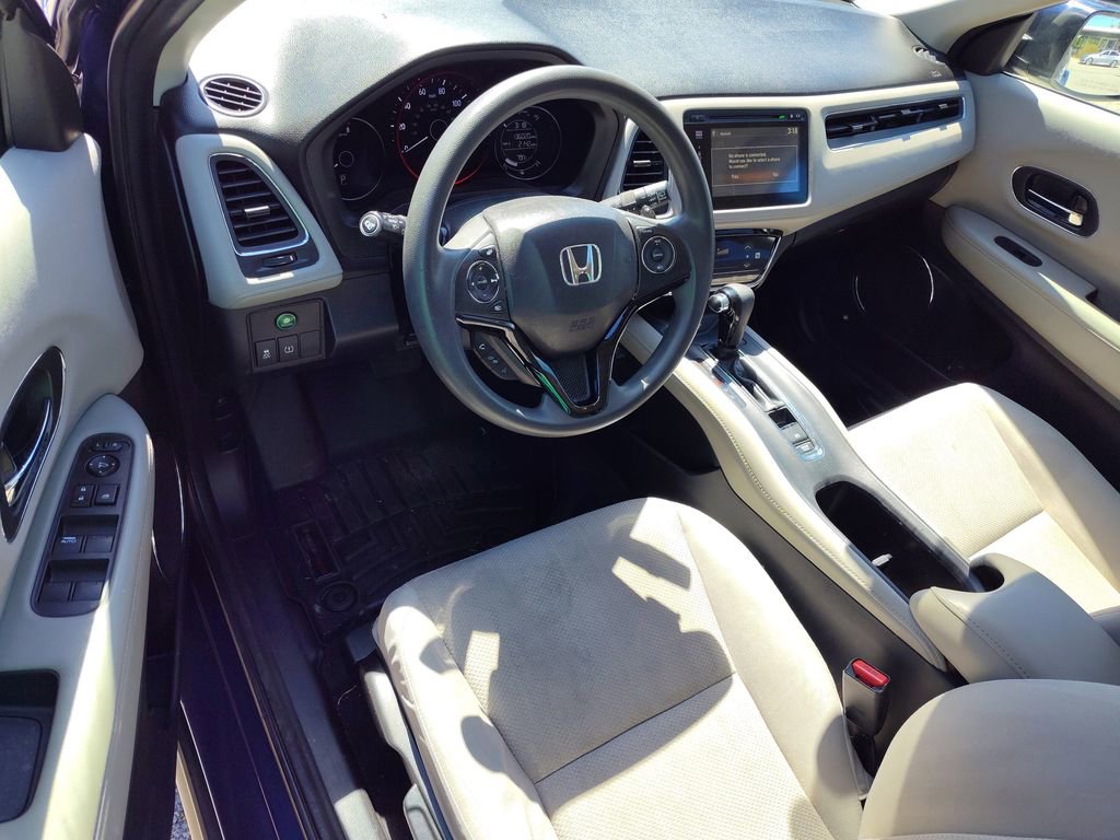 Used 2017 Honda HR-V EX image 17